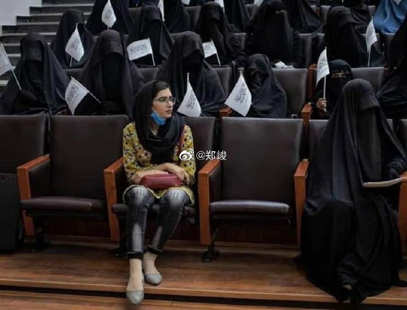 阿富汗超过一半的人口都不到20岁，他们没有经历塔利班上一次统治，还有400万女学生